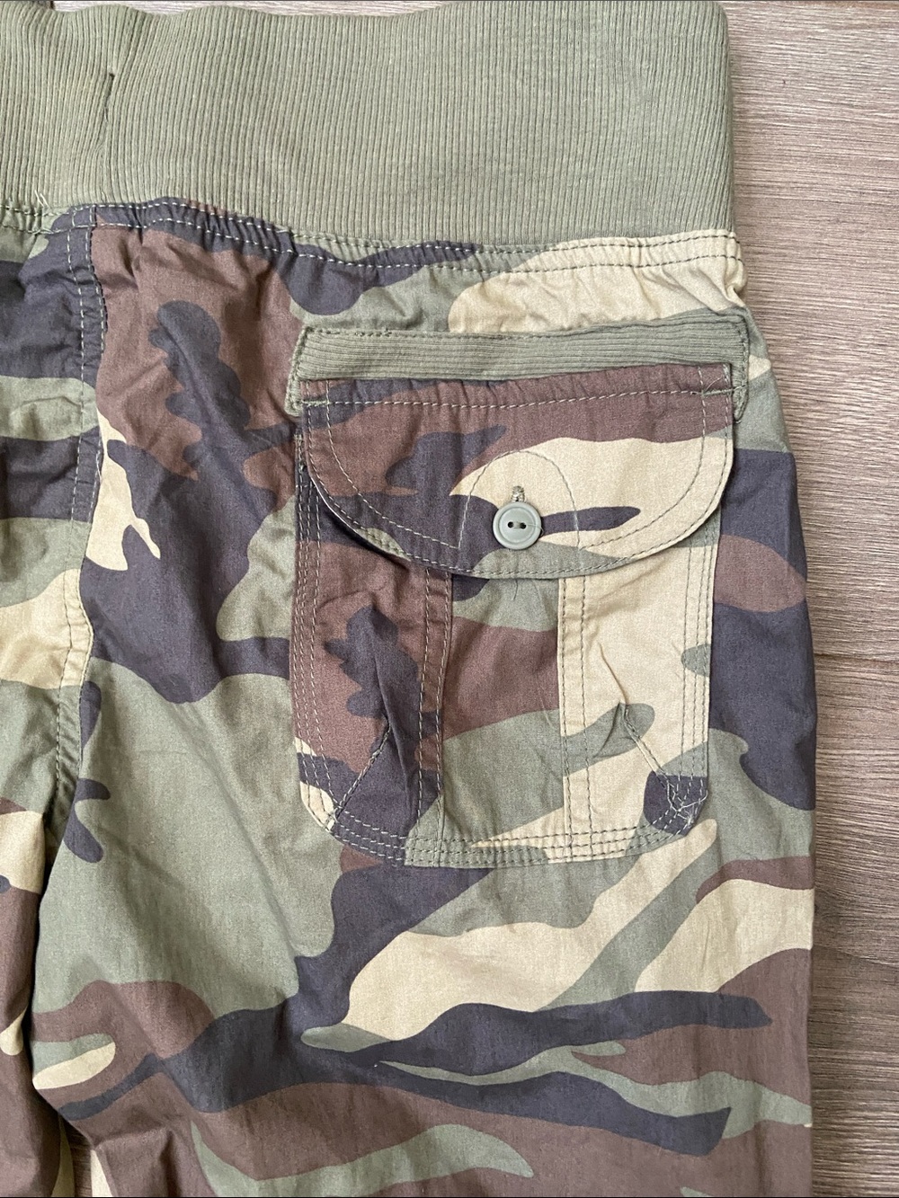 CAMO CARGO STRAIGHT PANTS WIDE ELASTIC BAND DRAWSTRINGS ADJUSTABLE ROLL-UP PANTS - Picture 9 of 13
